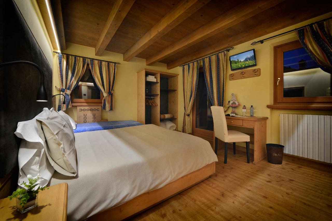 Hotel San Giovanni Ливиньо Экстерьер фото